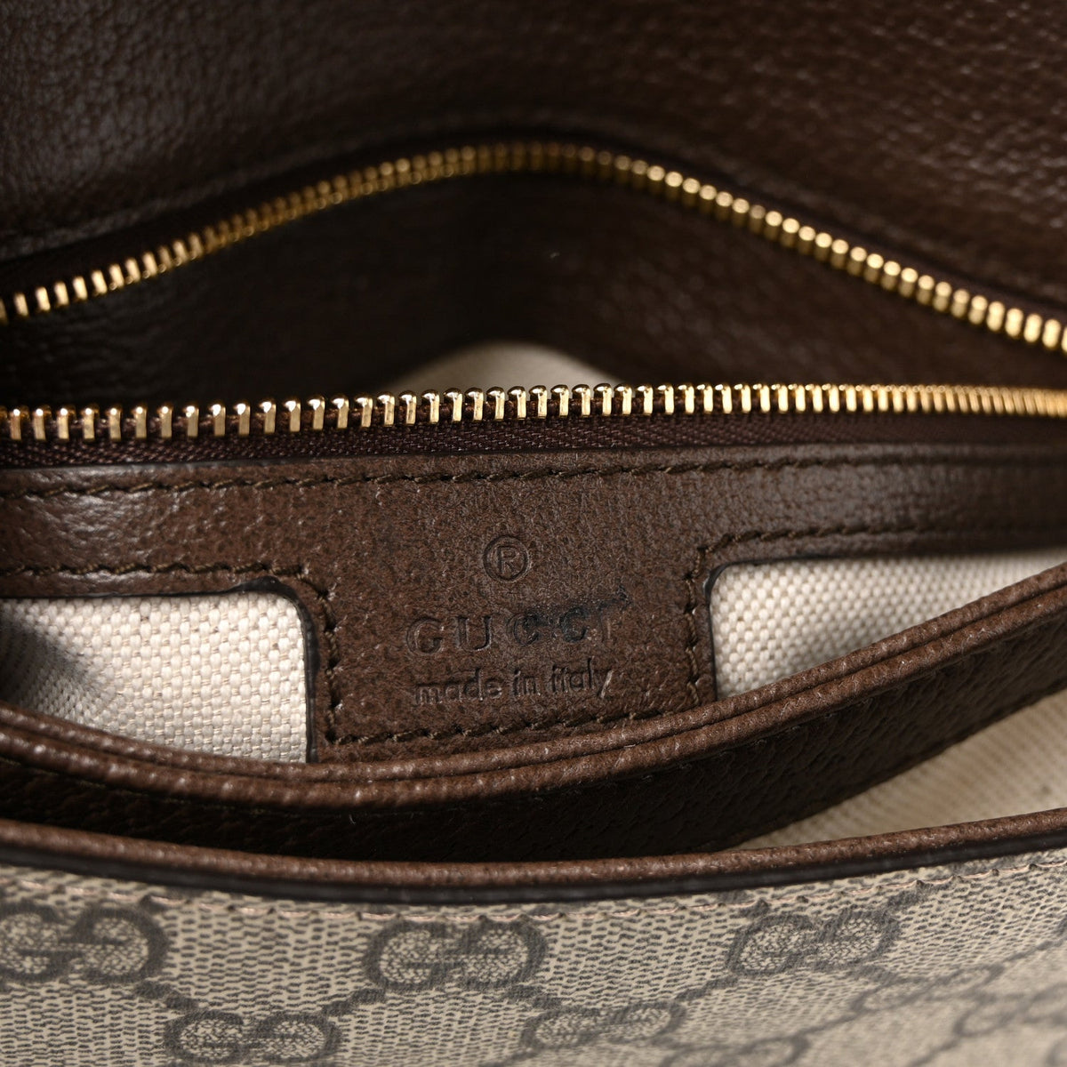 Medium Calfskin Shoulder Bag - Red