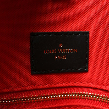 Reverse Monogram Giant Onthego Mm Handbag