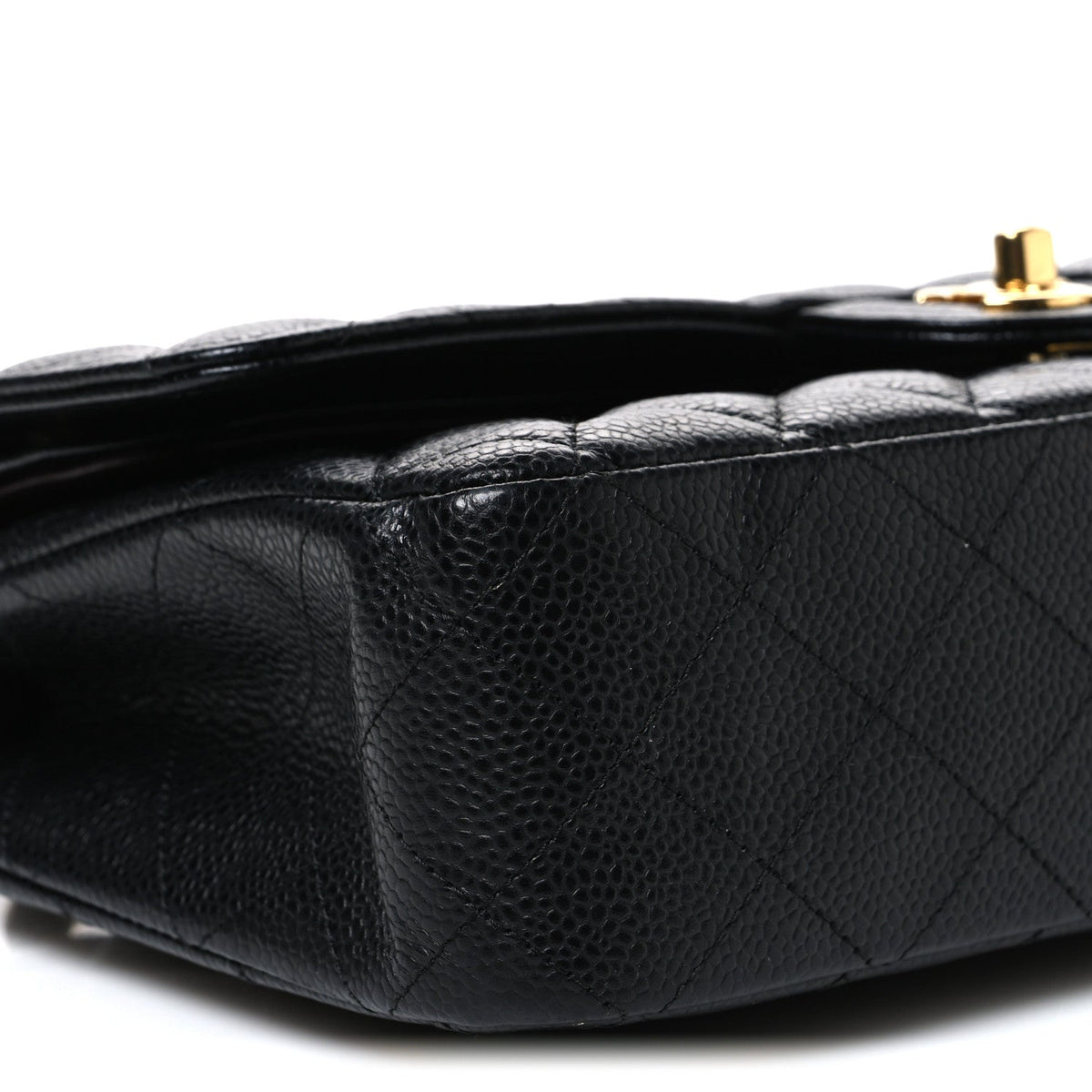 Medium Quilted Caviar Flap Shoulder Bag - Black