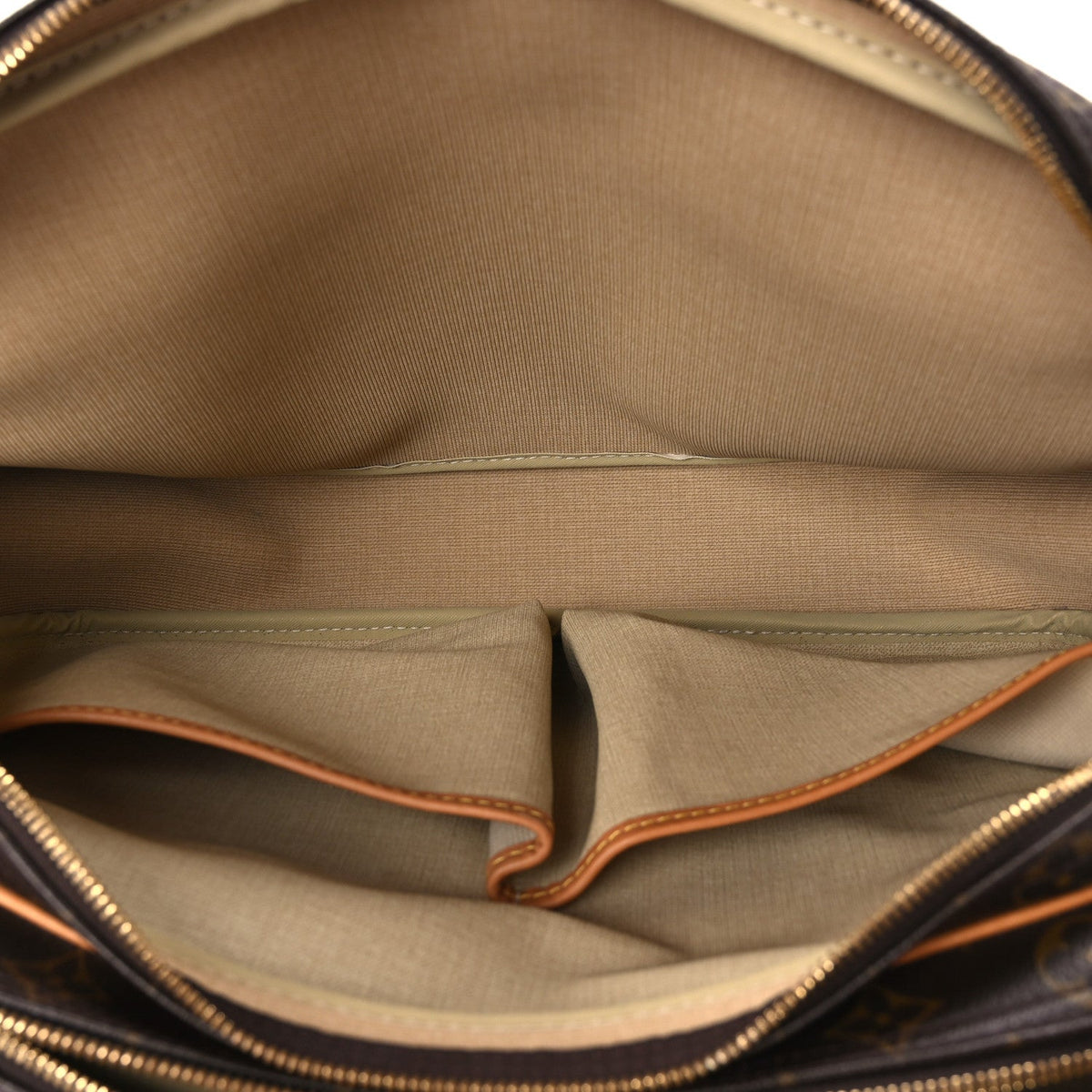 Monogram Reporter Gm Handbag