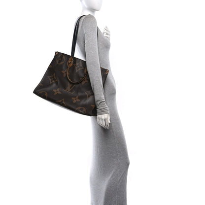 Reverse Monogram Giant Onthego Mm Handbag