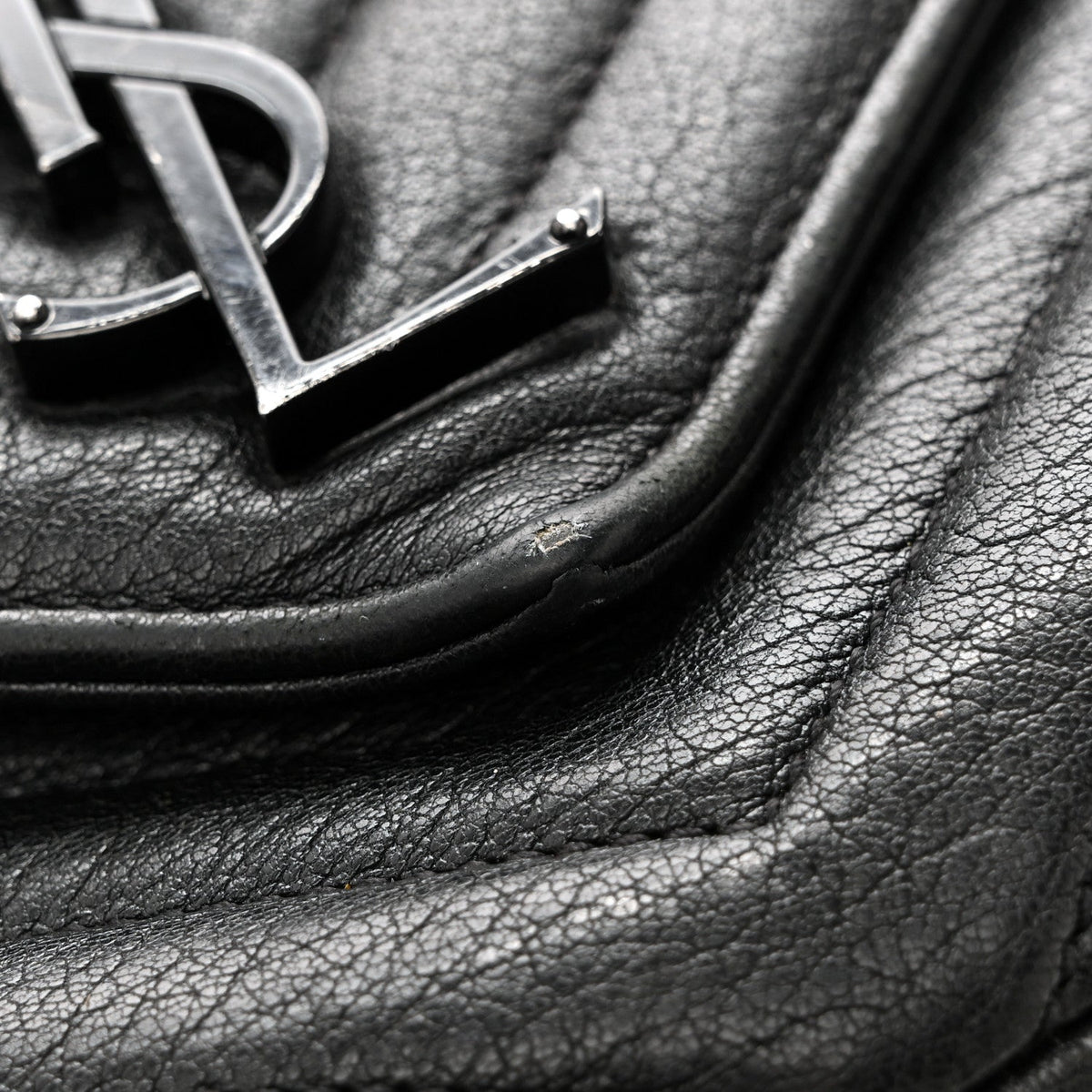 Medium Sheepskin Handbag - Black