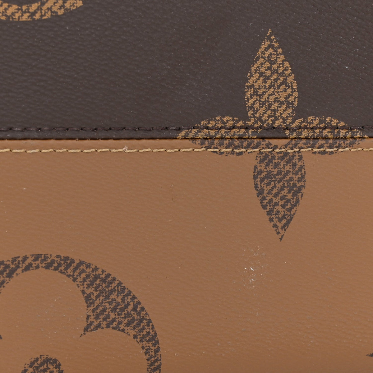 Reverse Monogram Giant Onthego Mm Handbag