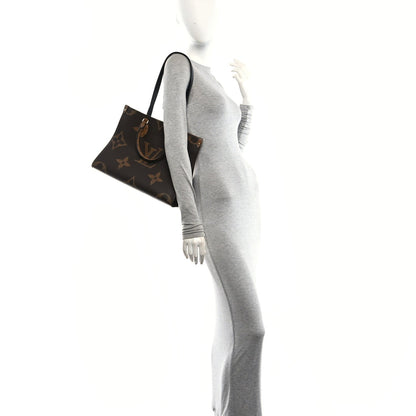 Reverse Monogram Giant Onthego Mm Handbag