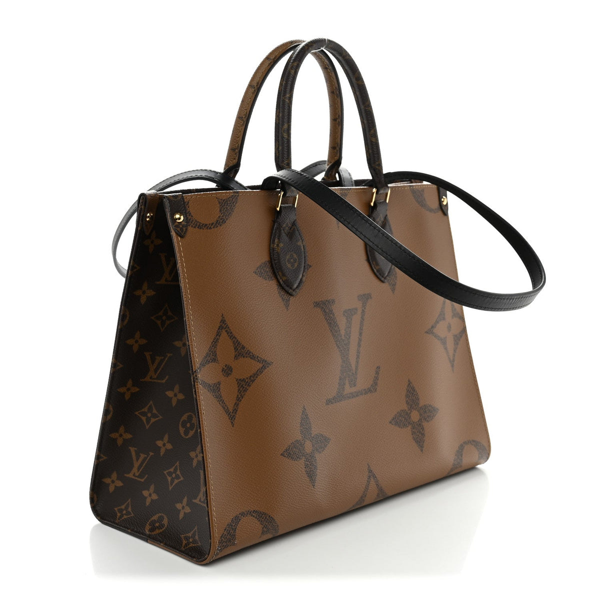 Reverse Monogram Giant Onthego Mm Handbag