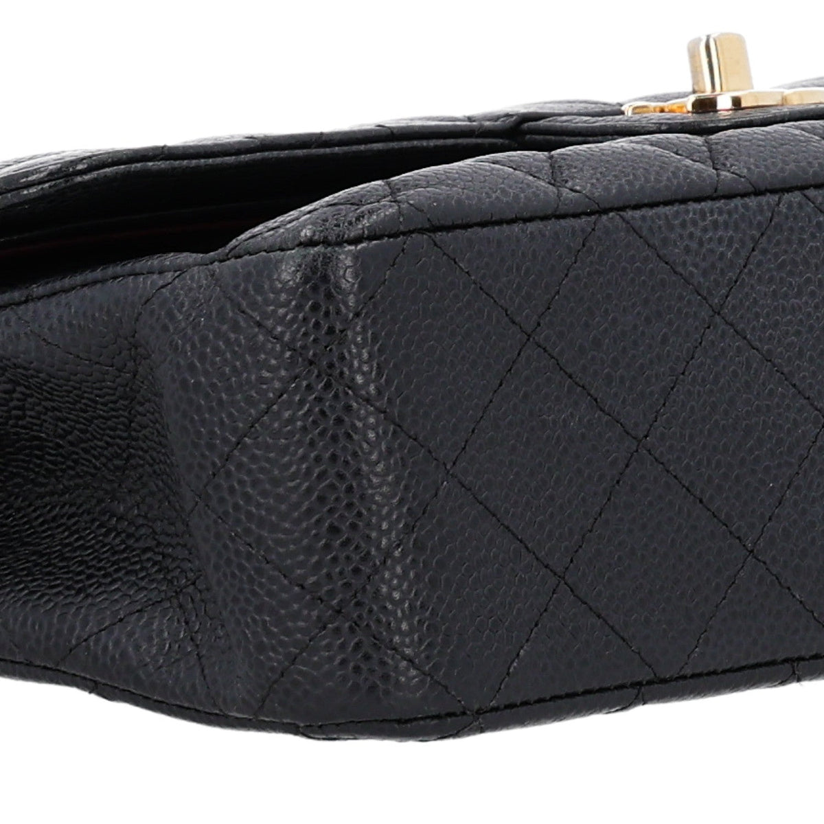 Medium Quilted Caviar Flap Shoulder Bag - Black