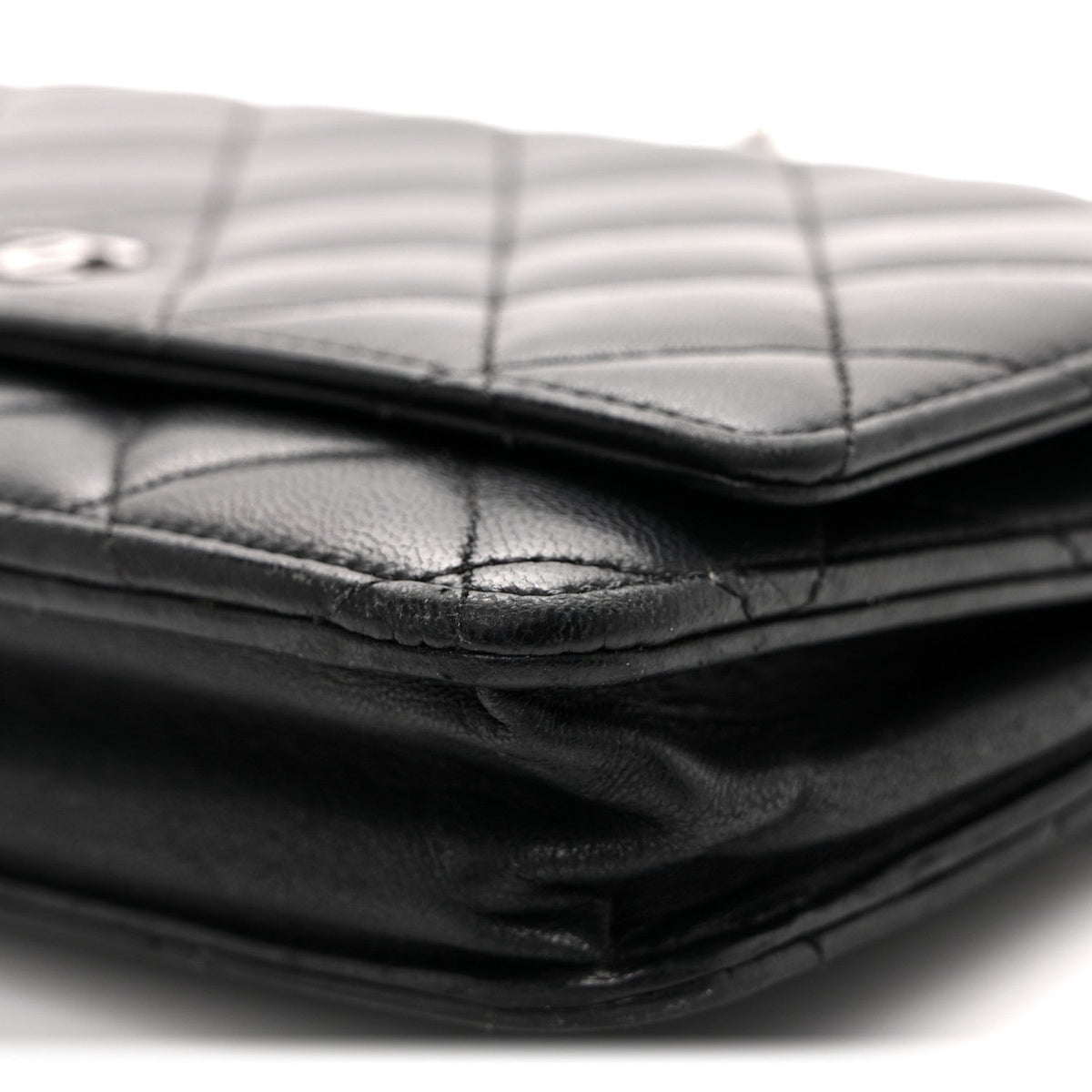 Quilted Lambskin Wallet Bag - Black