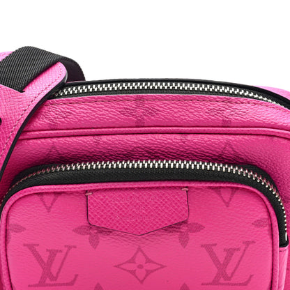 Taigarama Outdoor Pouch Fuchsia Pouch