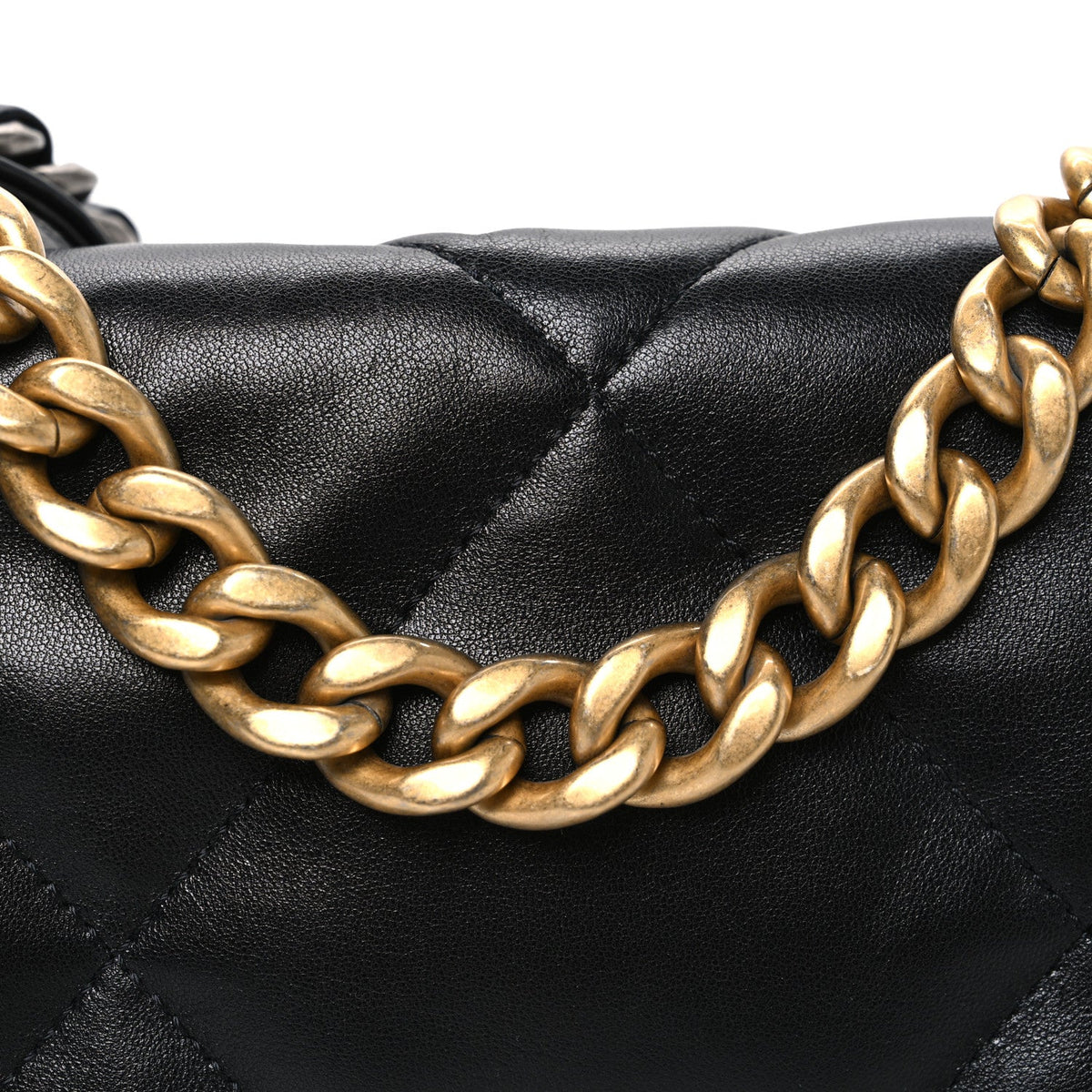 Medium Quilted Lambskin Flap Shoulder Bag - Black