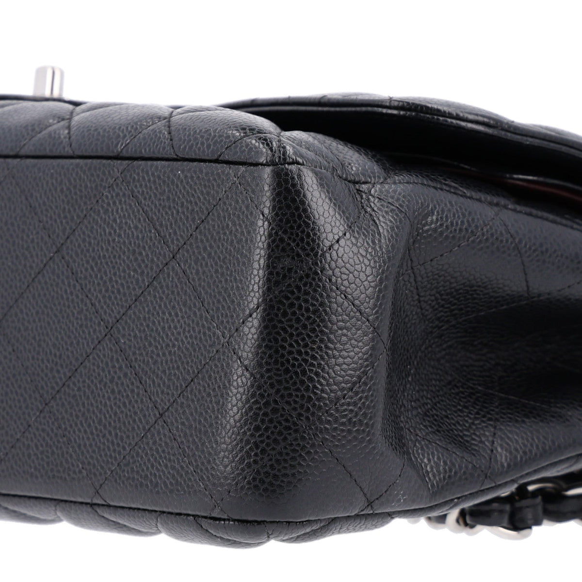Quilted Caviar Flap Shoulder Bag - Black