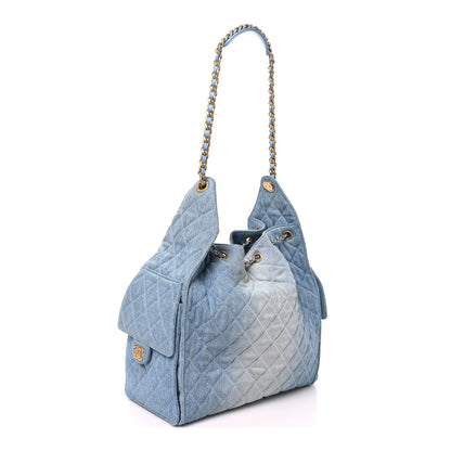 Medium Quilted Handbag - Blue