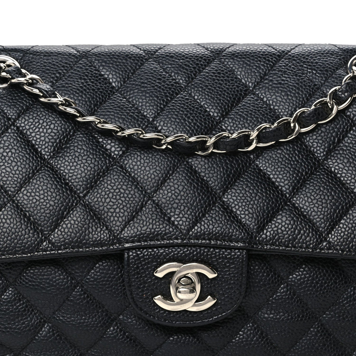 Medium Quilted Caviar Flap Shoulder Bag - Black