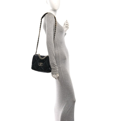 Medium Quilted Lambskin Flap Shoulder Bag - Black