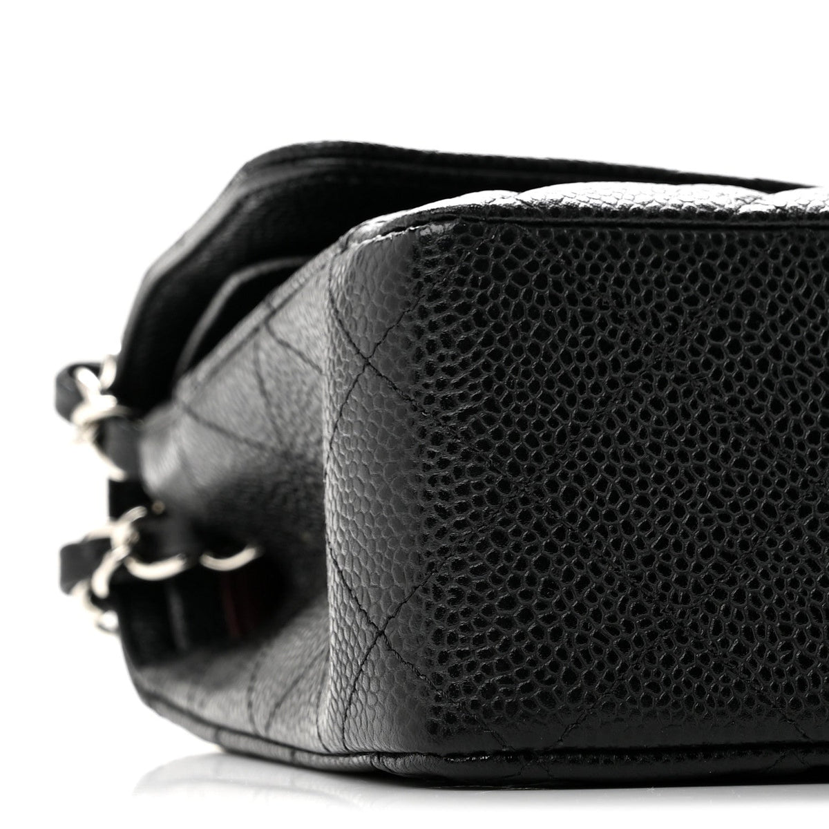 Medium Quilted Caviar Flap Shoulder Bag - Black