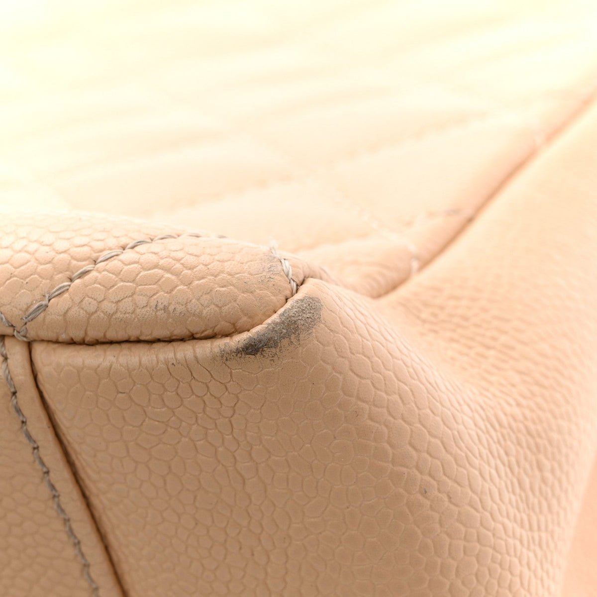 Quilted Caviar Tote Bag - Beige