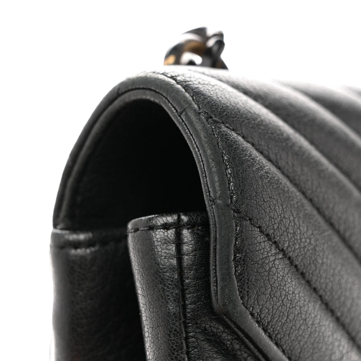 Medium Sheepskin Handbag - Black