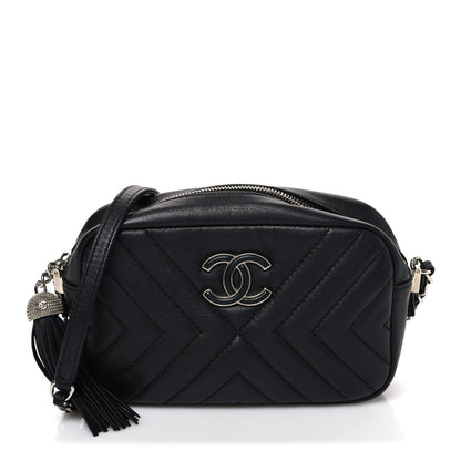 Quilted Calfskin Handbag - Black