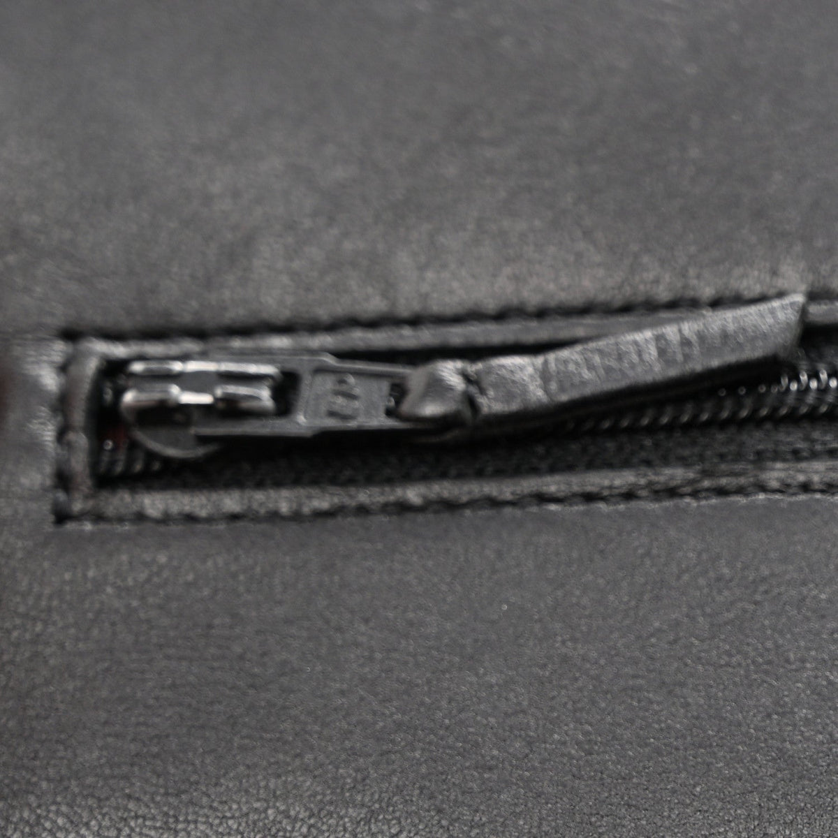 Quilted Lambskin Wallet Bag - Black