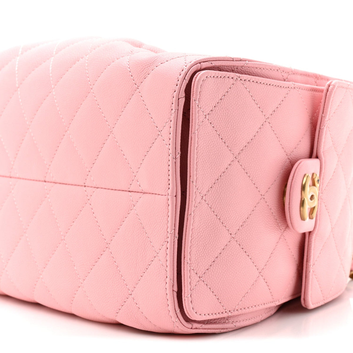 Small Quilted Caviar Handbag - Pink