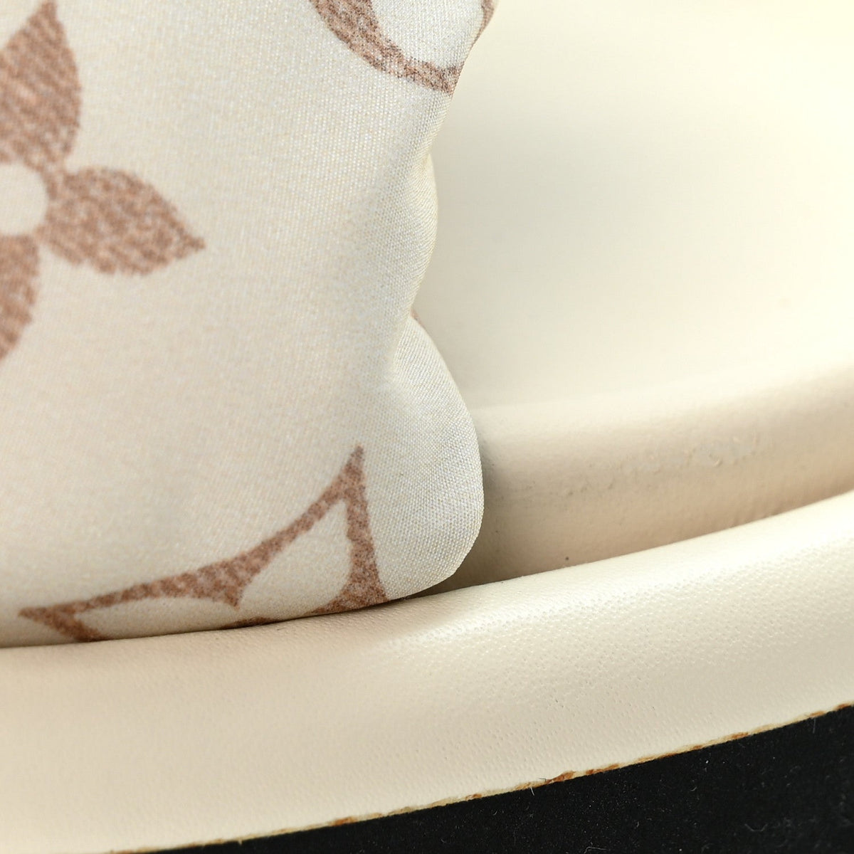 Louis Vuitton Nylon Monogram Women's Pool Pillow Comfort Mules 41 Dune Beige