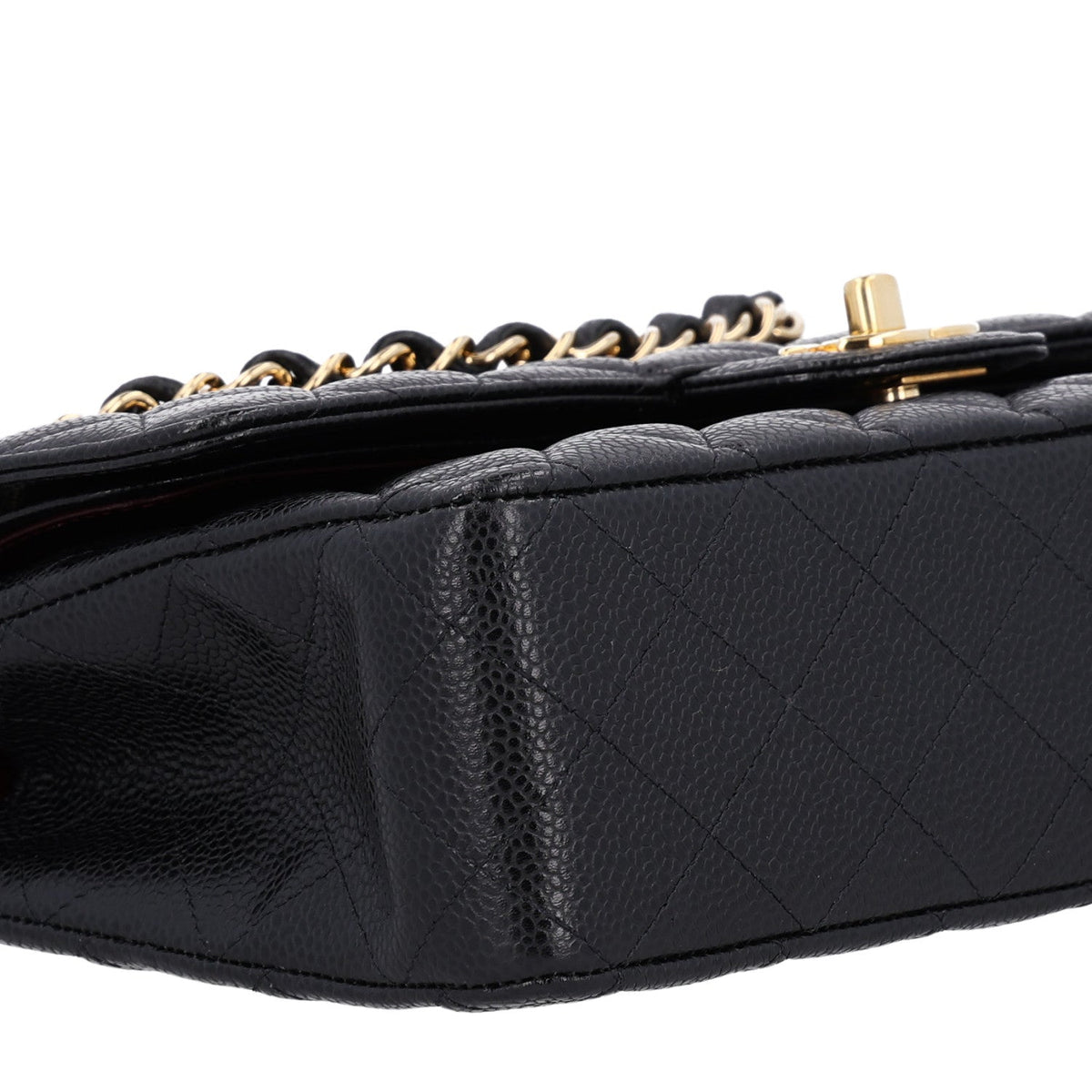 Medium Quilted Caviar Flap Shoulder Bag - Black