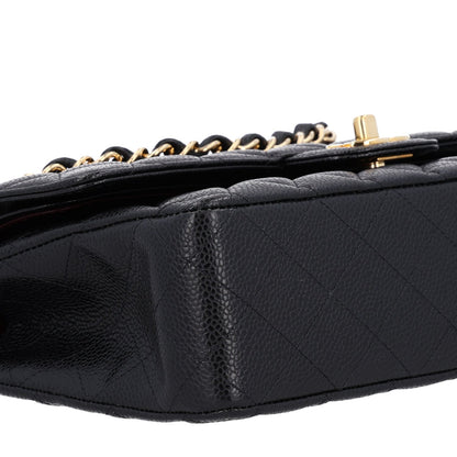 Medium Quilted Caviar Flap Shoulder Bag - Black