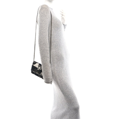 Quilted Canvas Wallet Bag - White