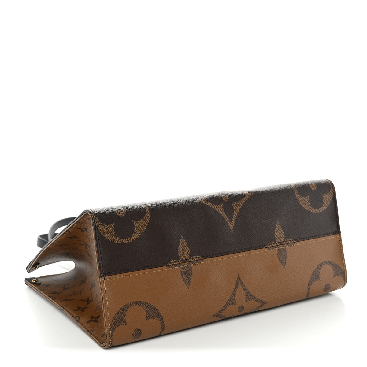 Reverse Monogram Giant Onthego Mm Handbag