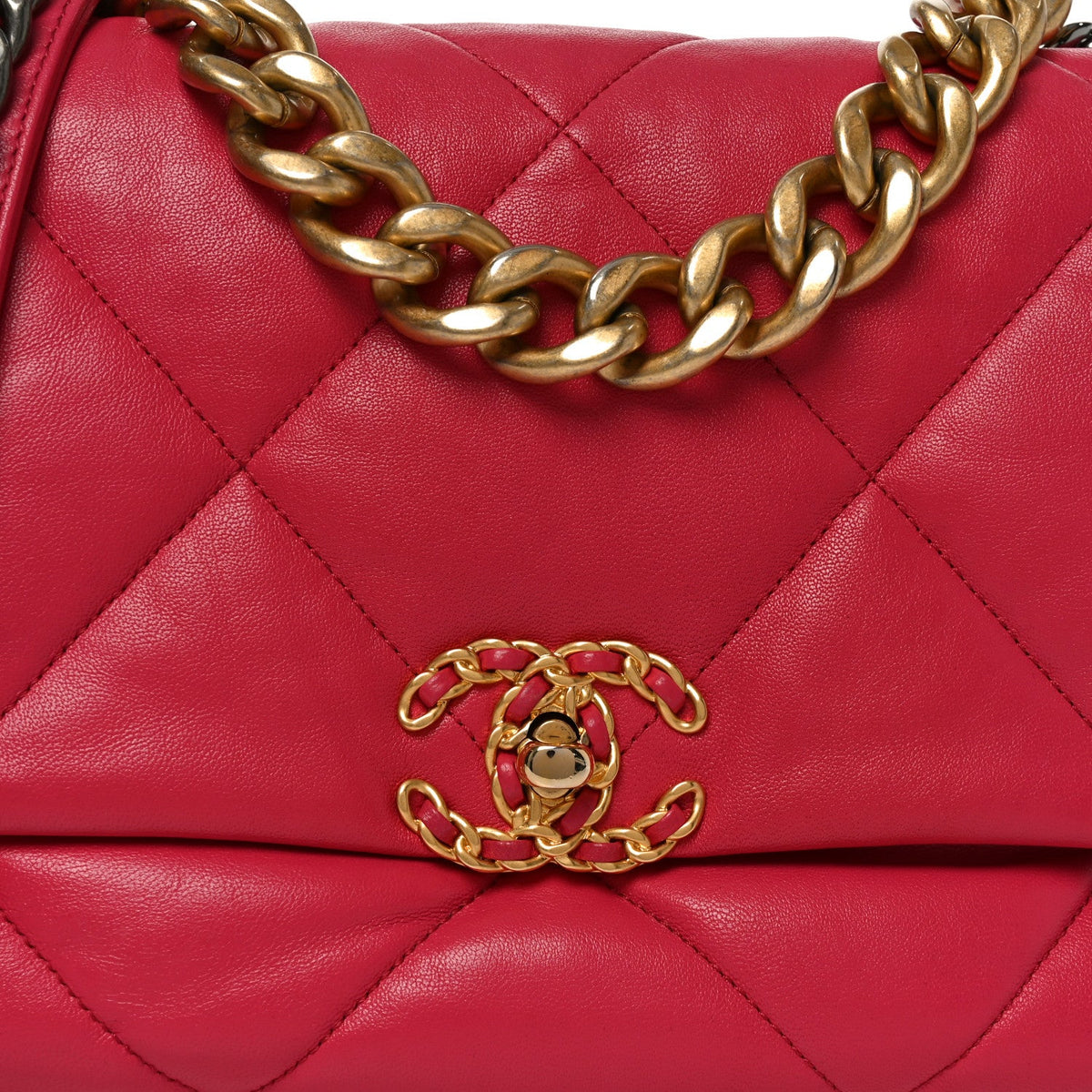 Large Quilted Goatskin Flap Shoulder Bag - Pink