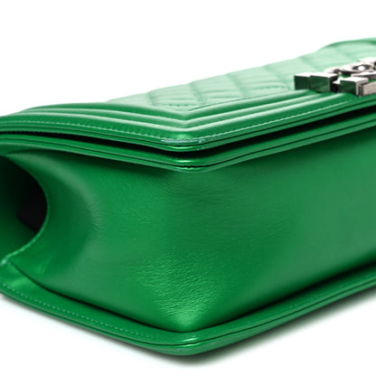 Medium Quilted Calfskin Flap Shoulder Bag - Green