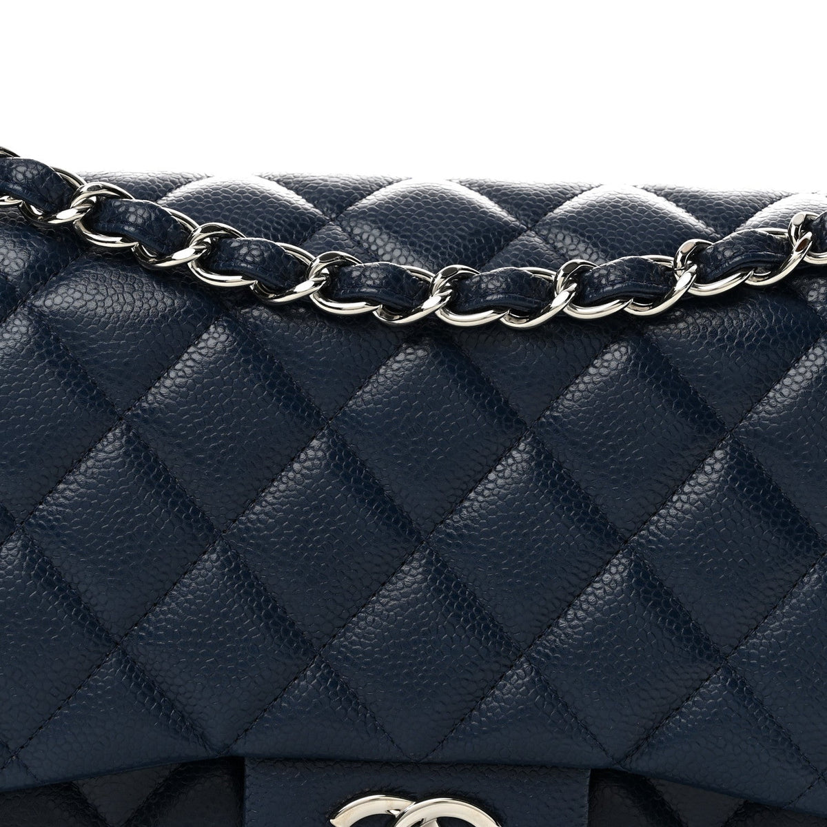 Quilted Caviar Flap Shoulder Bag - Blue