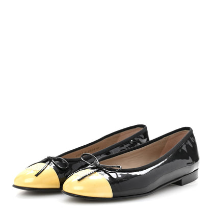 Chanel Patent Leather Women's CC Cap Toe Ballerina Flats 40 Black Beige