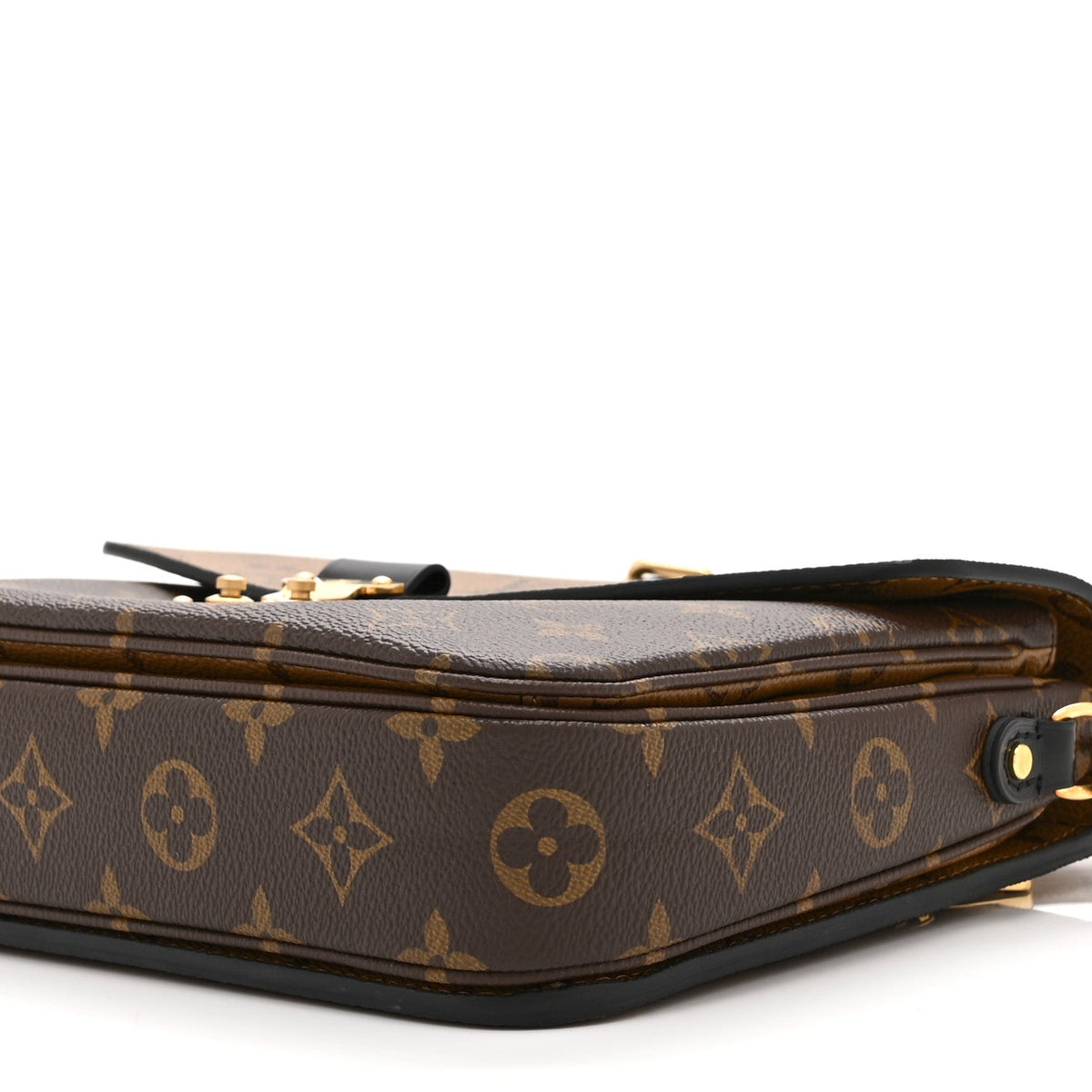 Reverse Monogram Pochette Metis Handbag