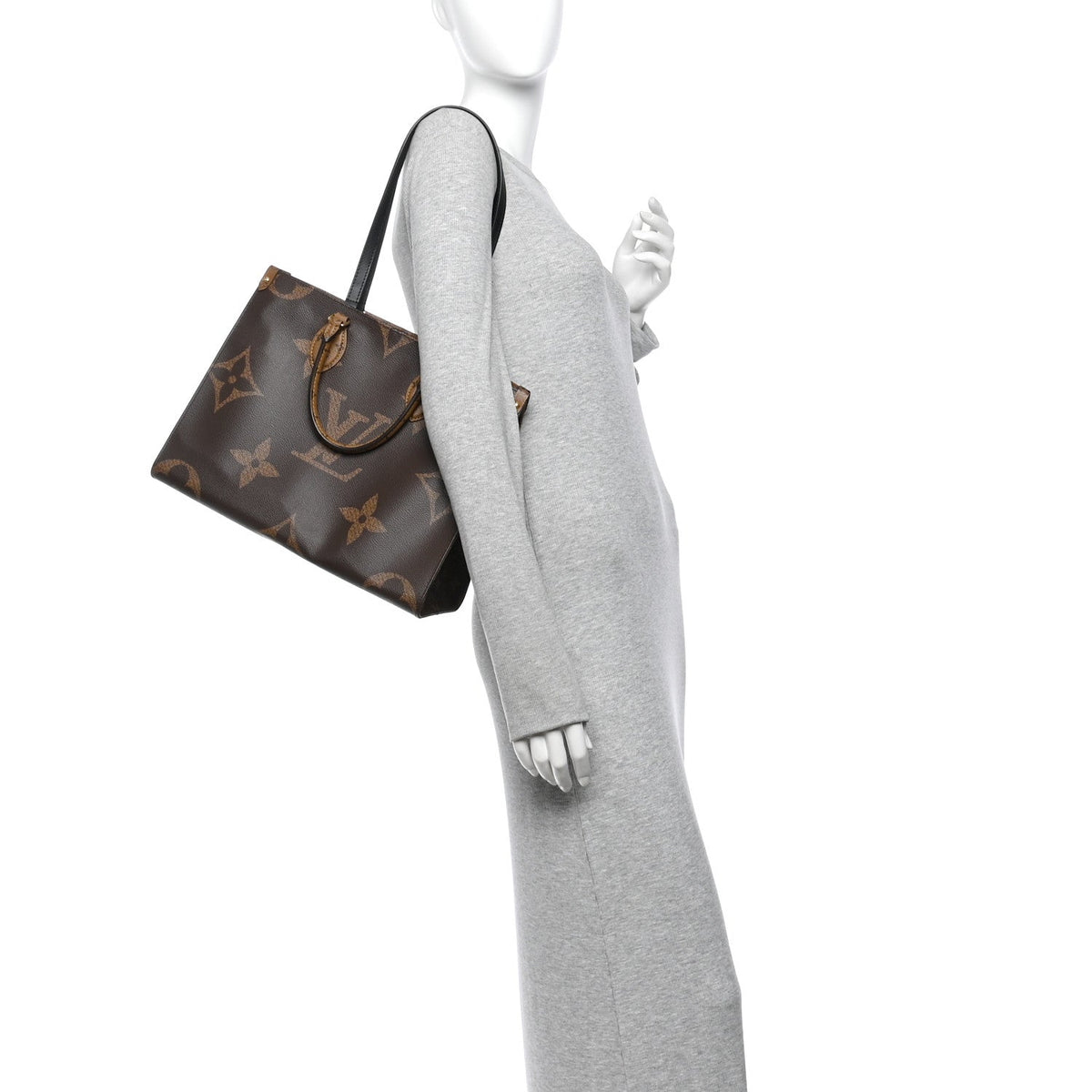 Reverse Monogram Giant Onthego Mm Handbag
