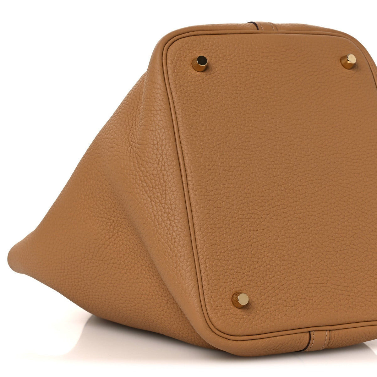 Taurillon Clemence Picotin Lock Mm Biscu Handbag