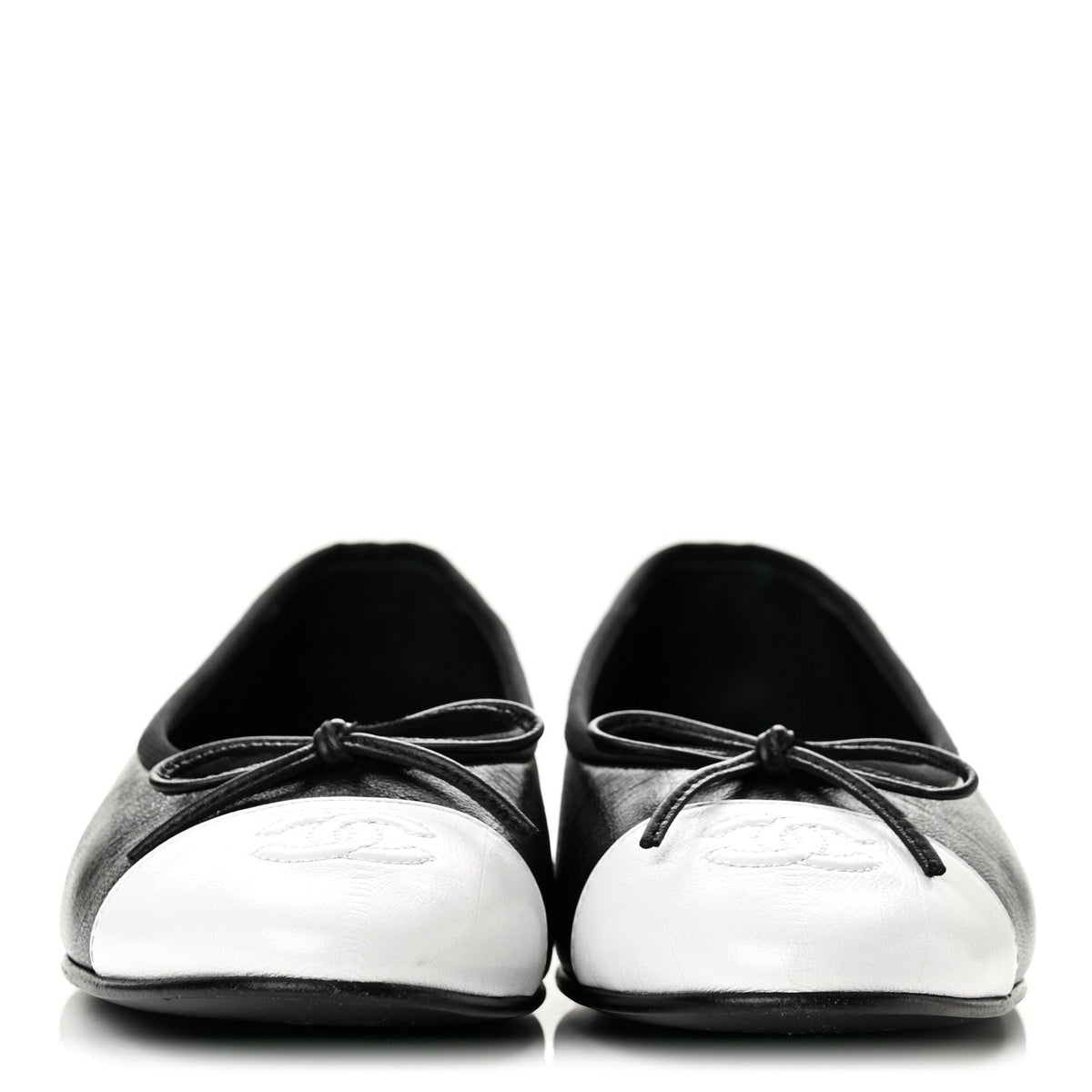 Chanel Crumpled Lambskin CC Cap Toe Women's Flats Black White