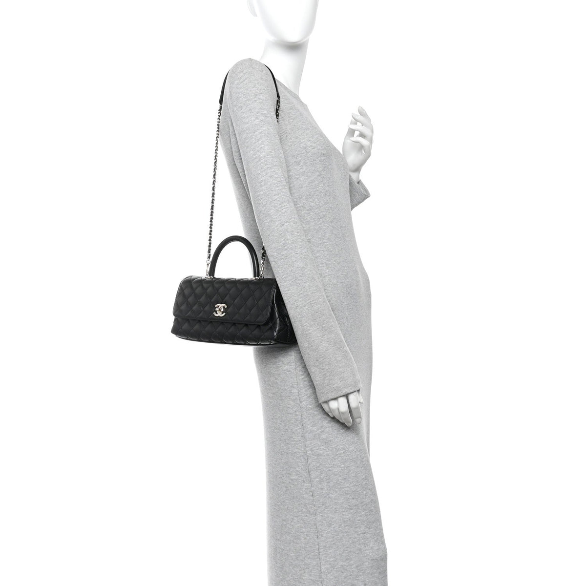 Maxi Quilted Caviar Flap Shoulder Bag - Black
