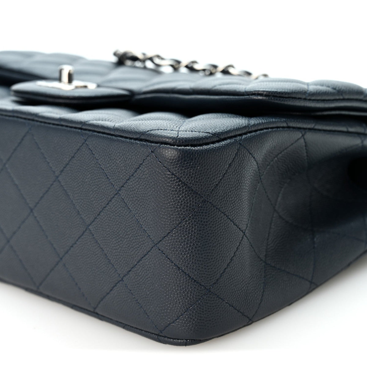 Quilted Caviar Flap Shoulder Bag - Blue