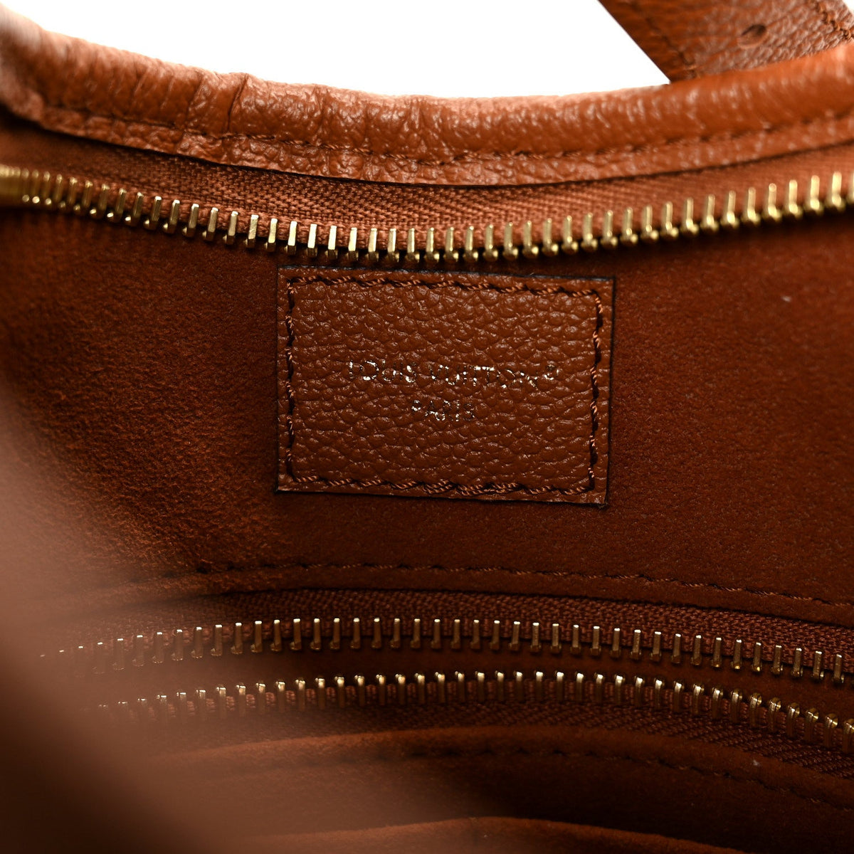 Empreinte Carryall Pm Cognac Handbag