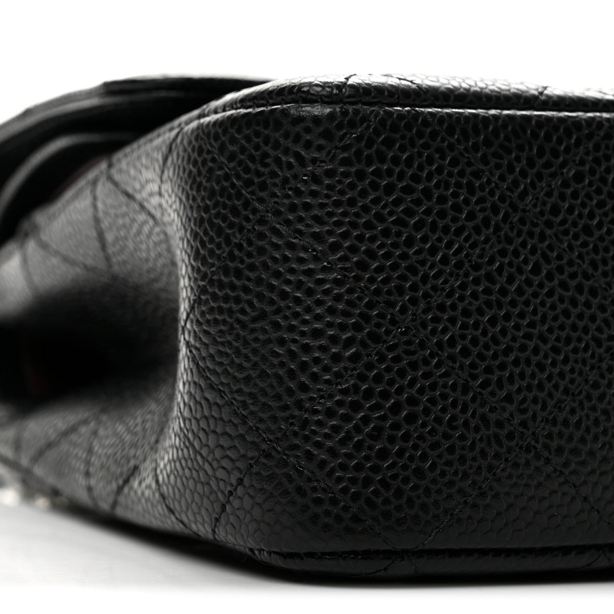 Medium Quilted Caviar Flap Shoulder Bag - Black