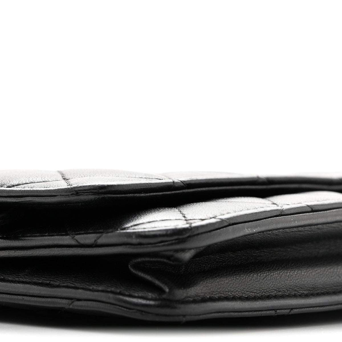Quilted Lambskin Wallet Bag - Black