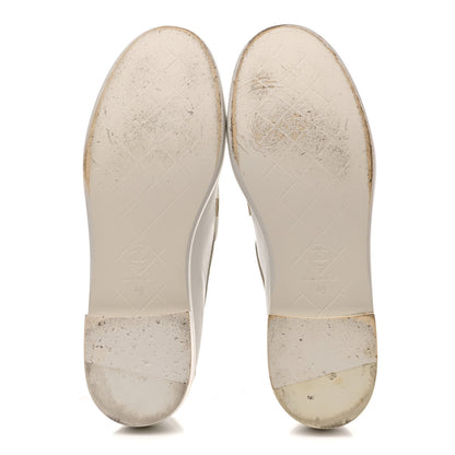 Chanel Shiny Lambskin Women's Quilted CC Turnlock Loafers 40 White