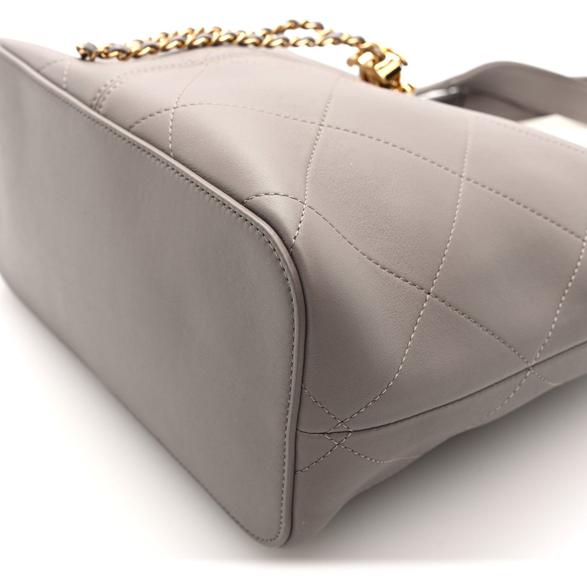 Quilted Calfskin Handbag - Grey