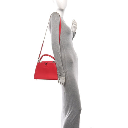 Taurillon Capucines Bb Fuchsia Handbag