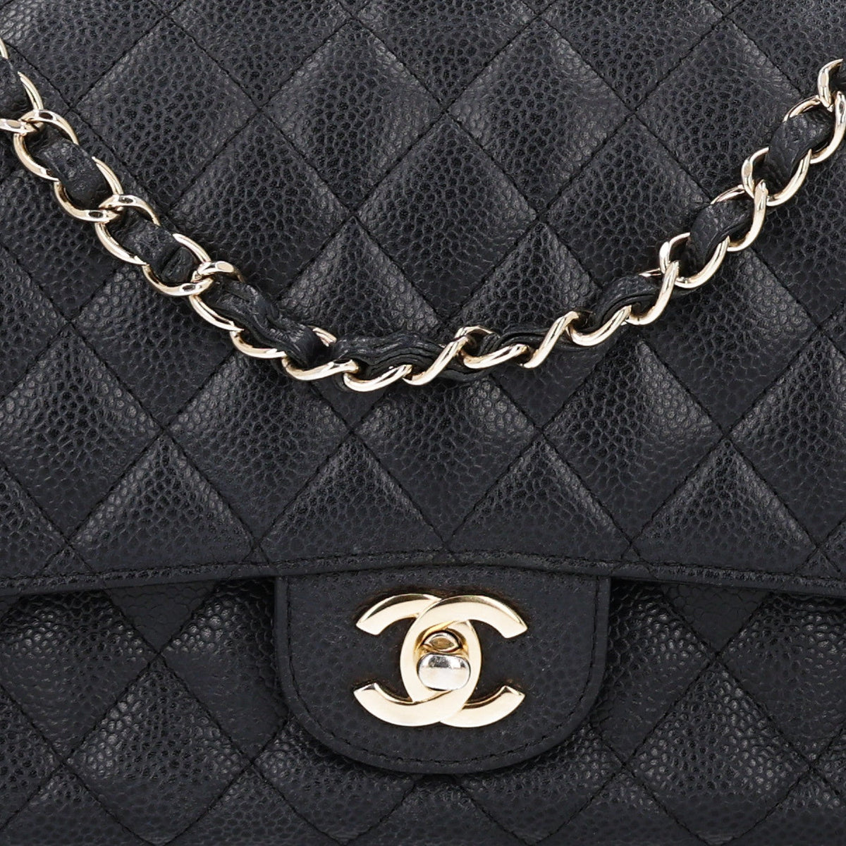 Medium Quilted Caviar Flap Shoulder Bag - Black