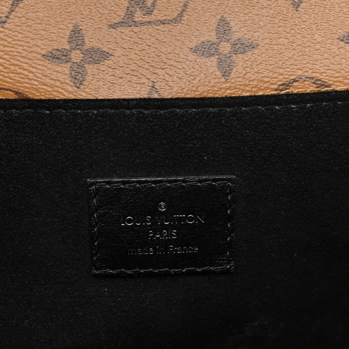 Reverse Monogram Pochette Metis Handbag