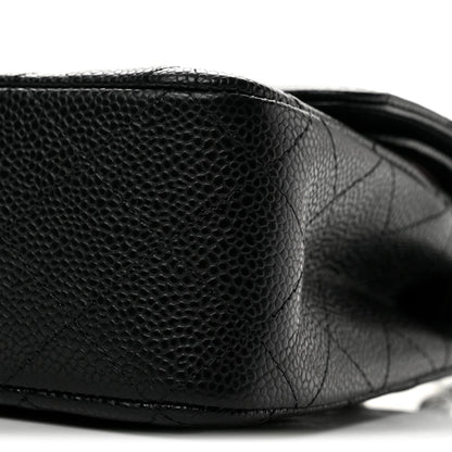 Medium Quilted Caviar Flap Shoulder Bag - Black