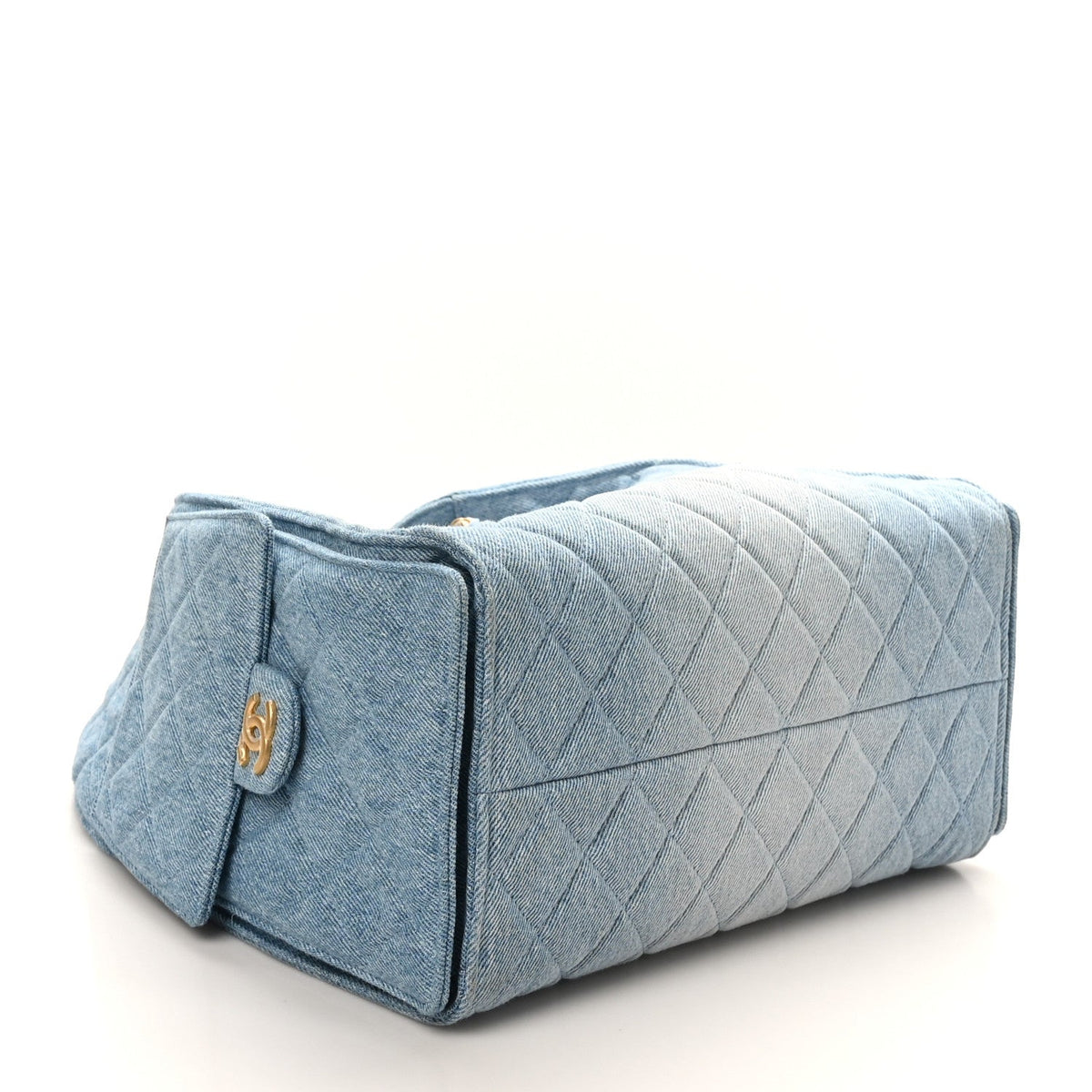 Medium Quilted Handbag - Blue