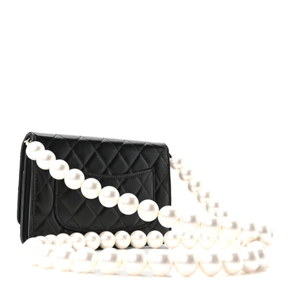 Maxi Quilted Calfskin Wallet Bag - Black