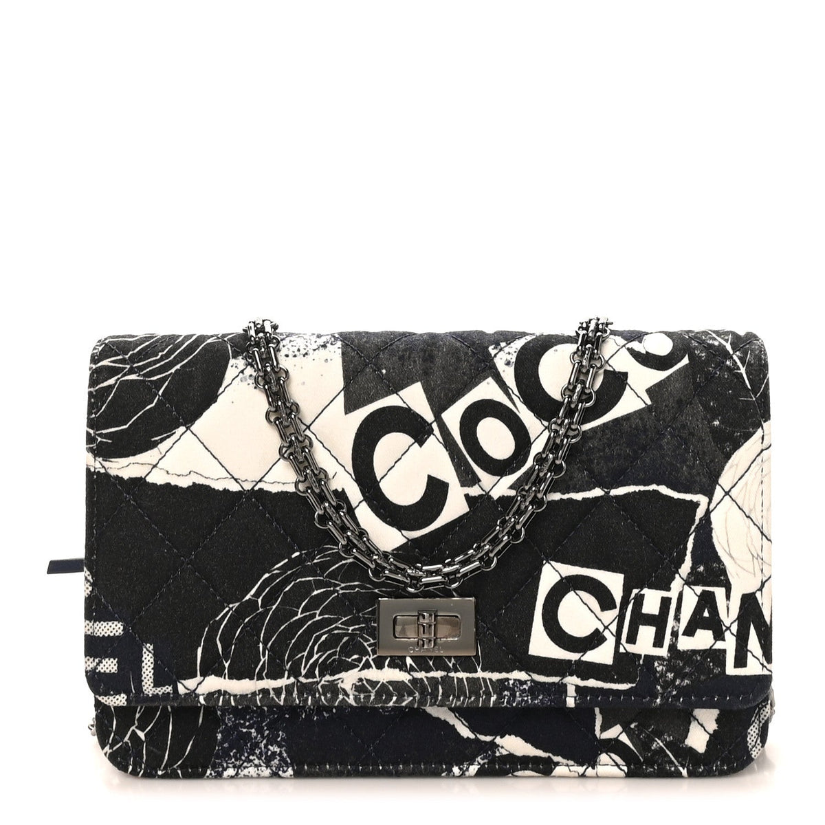 Quilted Canvas Wallet Bag - White